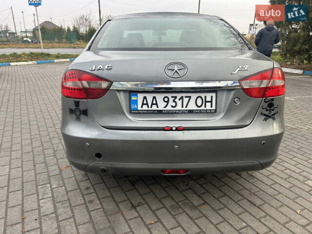 Серый Джак Джей5, объемом двигателя 1.5 л и пробегом 310 тыс. км за 1200 $, фото 4 на Automoto.ua
