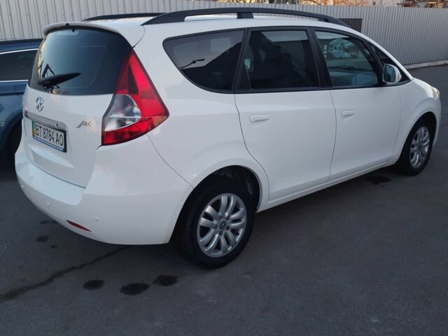 Білий Джак Джей6, об'ємом двигуна 1.8 л та пробігом 60 тис. км за 6500 $, фото 3 на Automoto.ua