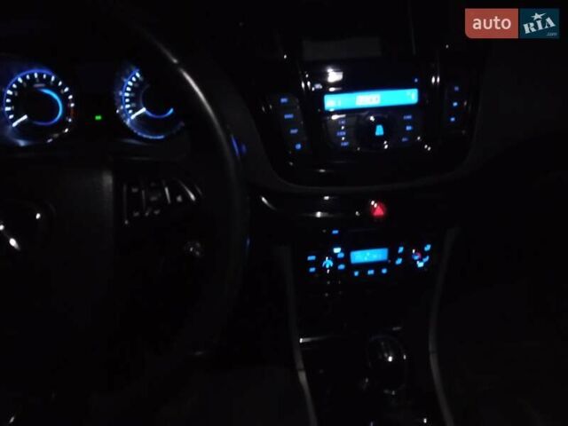 Белый Джак Джей6, объемом двигателя 2 л и пробегом 88 тыс. км за 9000 $, фото 25 на Automoto.ua