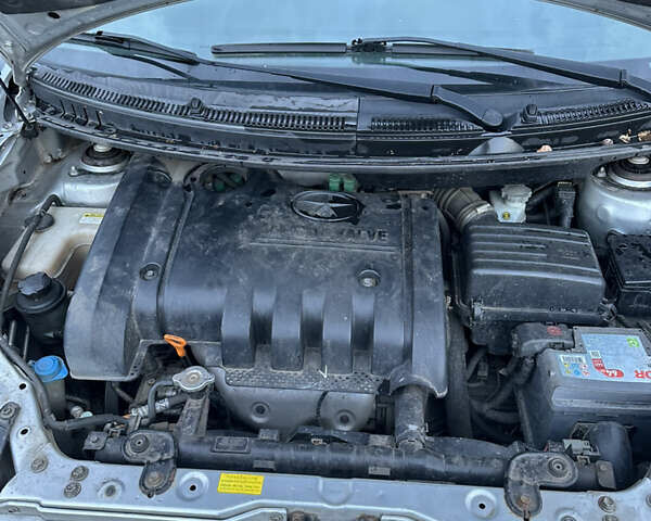 Серый Джак Джей6, объемом двигателя 2 л и пробегом 104 тыс. км за 6100 $, фото 35 на Automoto.ua