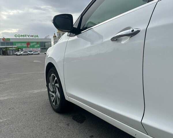 Белый Джак С2, объемом двигателя 1.5 л и пробегом 54 тыс. км за 7500 $, фото 1 на Automoto.ua