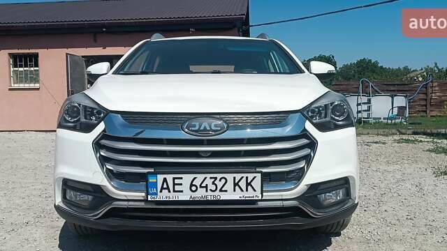 Білий Джак С2, об'ємом двигуна 1.5 л та пробігом 16 тис. км за 8000 $, фото 1 на Automoto.ua