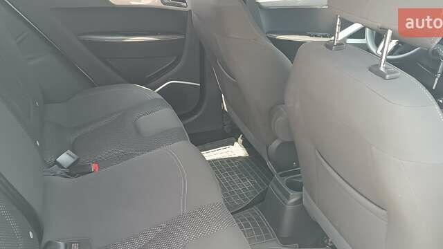 Білий Джак С2, об'ємом двигуна 1.5 л та пробігом 16 тис. км за 8000 $, фото 16 на Automoto.ua