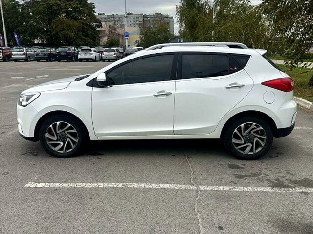 Джак С2 2016 у Славянске на Automoto.ua Білий Джак С2, об'ємом двигуна 1.5 л та пробігом 51 тис. км за 9000 $, фото 4 на Automoto.ua