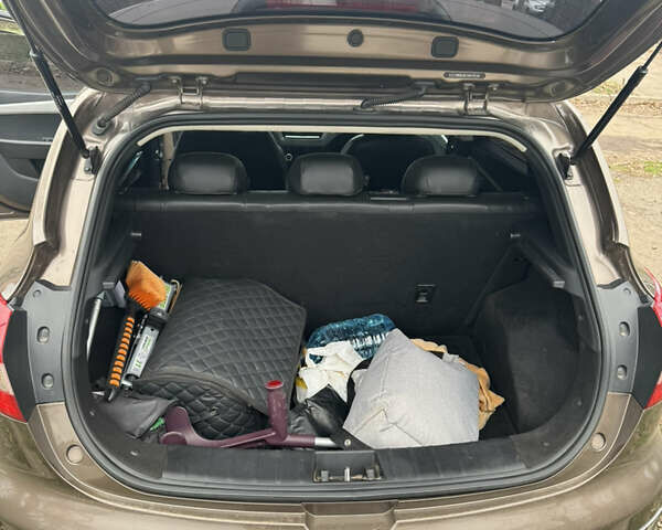 Коричневый Джак С2, объемом двигателя 1.5 л и пробегом 67 тыс. км за 9850 $, фото 9 на Automoto.ua