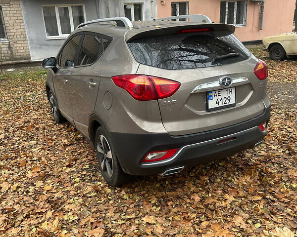 Желтый Джак С3, объемом двигателя 1.6 л и пробегом 100 тыс. км за 8000 $, фото 6 на Automoto.ua