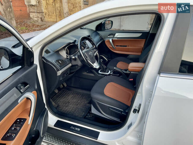 Білий Джак С5, об'ємом двигуна 2 л та пробігом 80 тис. км за 8700 $, фото 5 на Automoto.ua