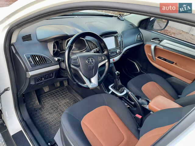 Білий Джак С5, об'ємом двигуна 2 л та пробігом 80 тис. км за 8700 $, фото 6 на Automoto.ua