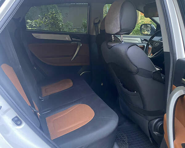 Белый Джак С5, объемом двигателя 2 л и пробегом 185 тыс. км за 6100 $, фото 6 на Automoto.ua