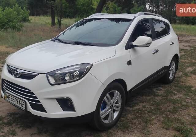 Джак С5, объемом двигателя 2 л и пробегом 40 тыс. км за 9100 $, фото 2 на Automoto.ua