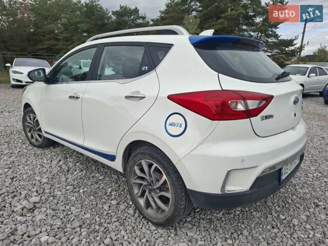 Білий Джак iEV7S, об'ємом двигуна 0 л та пробігом 12 тис. км за 14000 $, фото 7 на Automoto.ua
