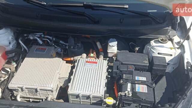 Білий Джак iEV7S, об'ємом двигуна 0 л та пробігом 130 тис. км за 12000 $, фото 11 на Automoto.ua