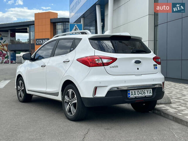 Белый Джак iEV7S, объемом двигателя 0 л и пробегом 59 тыс. км за 9700 $, фото 3 на Automoto.ua