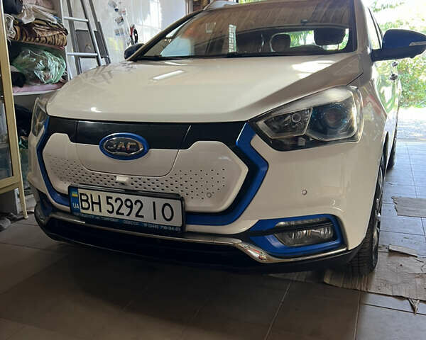 Белый Джак iEV7S, объемом двигателя 0 л и пробегом 65 тыс. км за 13500 $, фото 20 на Automoto.ua