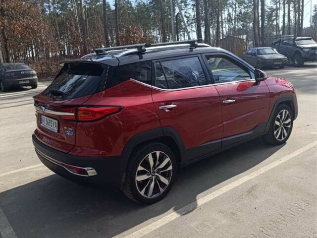 Красный Джак iEVS4, объемом двигателя 0 л и пробегом 80 тыс. км за 15000 $, фото 2 на Automoto.ua