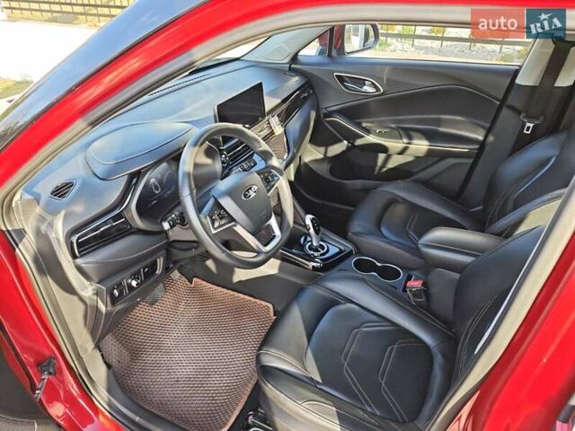 Красный Джак iEVS4, объемом двигателя 0 л и пробегом 70 тыс. км за 15000 $, фото 8 на Automoto.ua