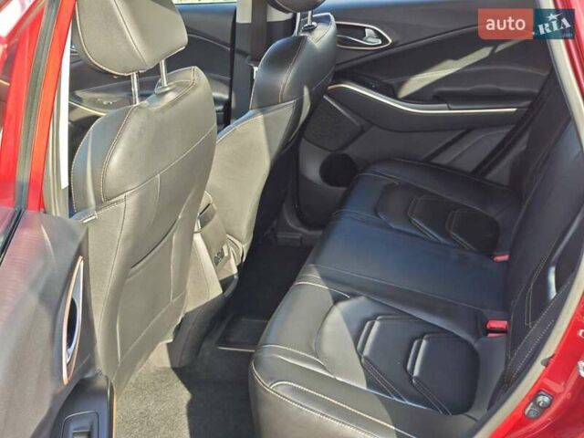 Красный Джак iEVS4, объемом двигателя 0 л и пробегом 70 тыс. км за 15000 $, фото 6 на Automoto.ua