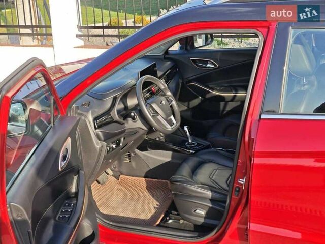 Красный Джак iEVS4, объемом двигателя 0 л и пробегом 70 тыс. км за 15000 $, фото 10 на Automoto.ua