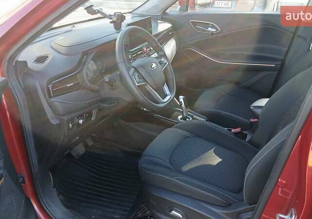 Червоний Джак iEVS4, об'ємом двигуна 0 л та пробігом 35 тис. км за 12000 $, фото 5 на Automoto.ua