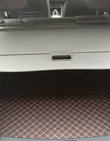 Красный Джак iEVS4, объемом двигателя 0 л и пробегом 30 тыс. км за 14800 $, фото 6 на Automoto.ua