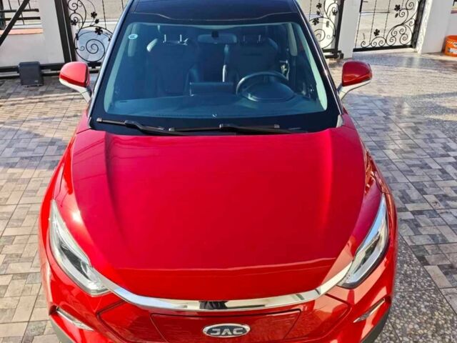 Красный Джак iEVS4, объемом двигателя 0 л и пробегом 70 тыс. км за 15000 $, фото 19 на Automoto.ua