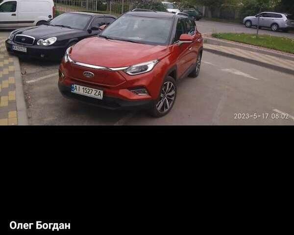 Красный Джак iEVS4, объемом двигателя 0 л и пробегом 30 тыс. км за 14800 $, фото 1 на Automoto.ua