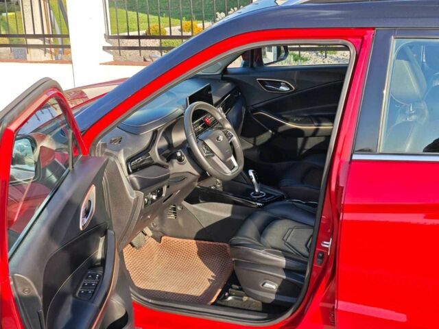 Красный Джак iEVS4, объемом двигателя 0 л и пробегом 70 тыс. км за 15000 $, фото 13 на Automoto.ua