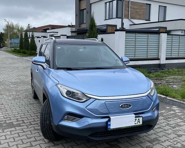 Синий Джак iEVS4, объемом двигателя 0 л и пробегом 55 тыс. км за 15000 $, фото 1 на Automoto.ua