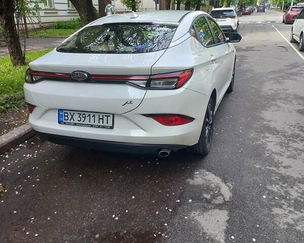 Белый Джак J7, объемом двигателя 1.5 л и пробегом 120 тыс. км за 12100 $, фото 8 на Automoto.ua