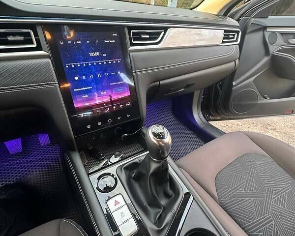 Чорний Джак J7, об'ємом двигуна 1.5 л та пробігом 37 тис. км за 13000 $, фото 8 на Automoto.ua