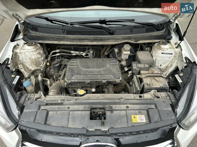 Белый Джак JS2, объемом двигателя 1.5 л и пробегом 196 тыс. км за 8900 $, фото 29 на Automoto.ua