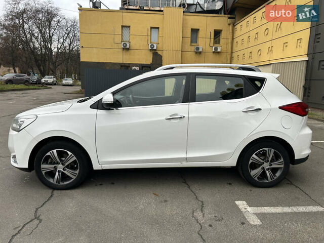 Белый Джак JS2, объемом двигателя 1.5 л и пробегом 196 тыс. км за 8900 $, фото 3 на Automoto.ua