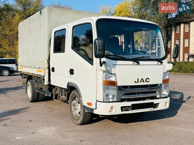 Белый Джак N56, объемом двигателя 2.75 л и пробегом 115 тыс. км за 15900 $, фото 7 на Automoto.ua