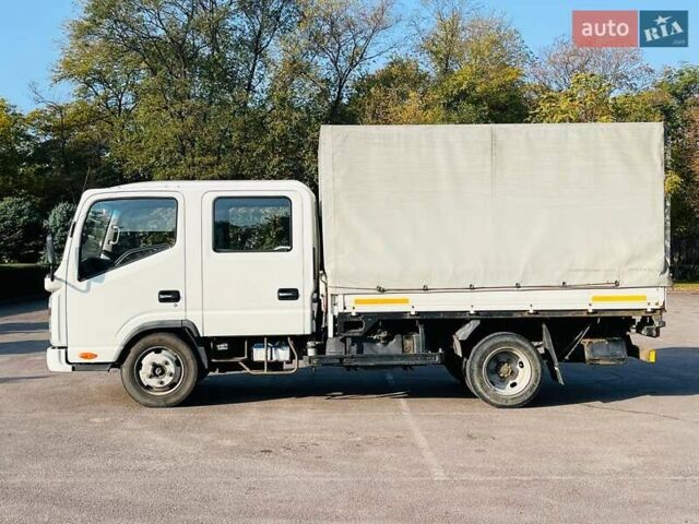 Белый Джак N56, объемом двигателя 2.75 л и пробегом 115 тыс. км за 15900 $, фото 4 на Automoto.ua