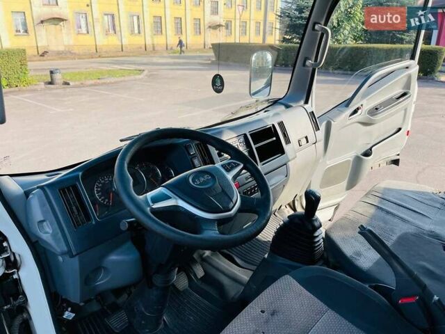 Белый Джак N56, объемом двигателя 2.75 л и пробегом 115 тыс. км за 16999 $, фото 17 на Automoto.ua