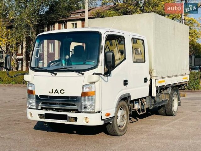 Белый Джак N56, объемом двигателя 2.75 л и пробегом 115 тыс. км за 16999 $, фото 2 на Automoto.ua