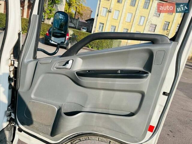 Белый Джак N56, объемом двигателя 2.75 л и пробегом 115 тыс. км за 16999 $, фото 20 на Automoto.ua