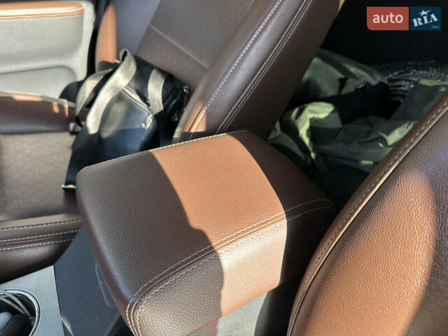 Серый Джак T8, объемом двигателя 2 л и пробегом 61 тыс. км за 16000 $, фото 29 на Automoto.ua