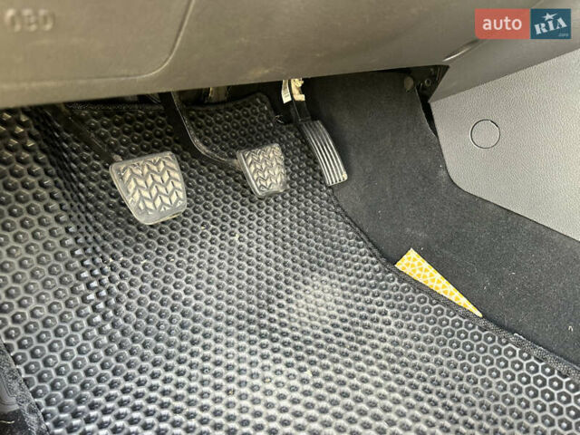 Серый Джак T8, объемом двигателя 2 л и пробегом 61 тыс. км за 16000 $, фото 32 на Automoto.ua