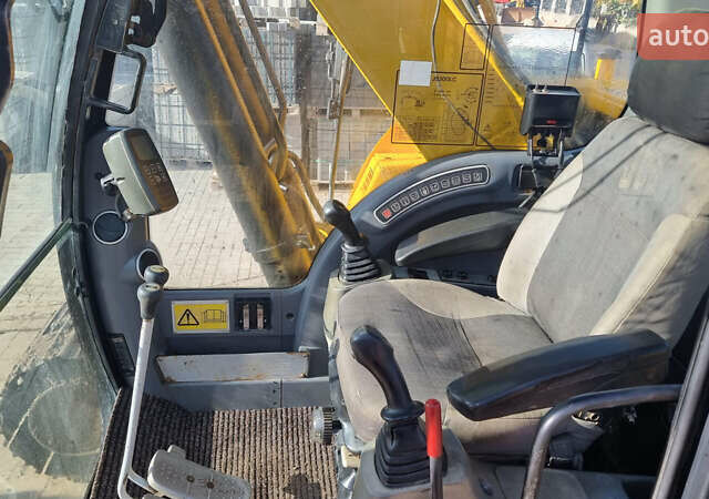 ЖЦБ 220, объемом двигателя 0 л и пробегом 8 тыс. км за 43342 $, фото 10 на Automoto.ua