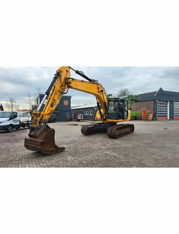 ЖЦБ 220, объемом двигателя 0 л и пробегом 6 тыс. км за 55000 $, фото 1 на Automoto.ua