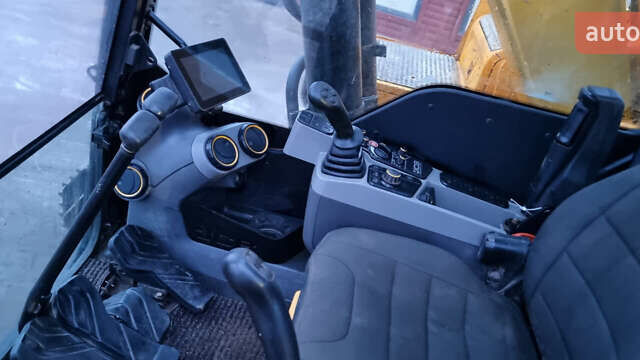 ЖЦБ 220, об'ємом двигуна 0 л та пробігом 7 тис. км за 112116 $, фото 17 на Automoto.ua