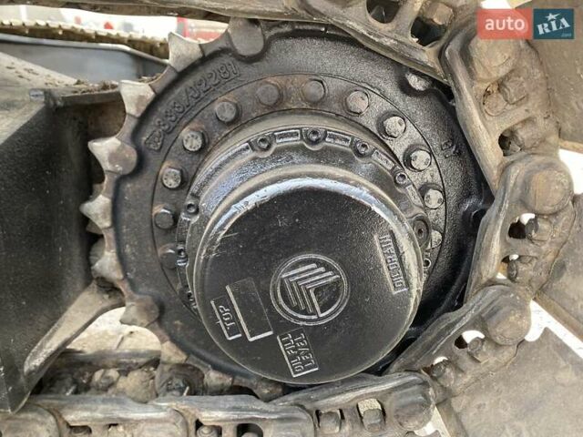 Жовтий ЖЦБ 220, об'ємом двигуна 0 л та пробігом 13 тис. км за 39500 $, фото 18 на Automoto.ua