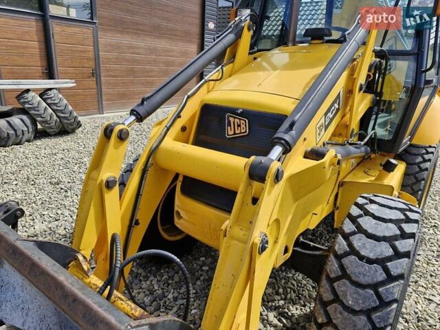 Желтый ЖЦБ 2ЦКС, объемом двигателя 4 л и пробегом 250 тыс. км за 51003 $, фото 21 на Automoto.ua