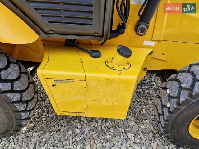 Желтый ЖЦБ 2ЦКС, объемом двигателя 4 л и пробегом 250 тыс. км за 51003 $, фото 48 на Automoto.ua