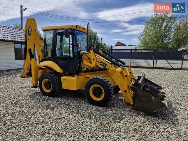 Желтый ЖЦБ 2ЦКС, объемом двигателя 4 л и пробегом 250 тыс. км за 51003 $, фото 6 на Automoto.ua
