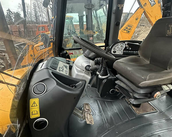 ЖЦБ 3ЦКС, объемом двигателя 0 л и пробегом 8 тыс. км за 42500 $, фото 3 на Automoto.ua