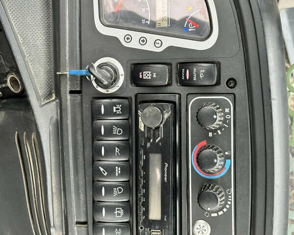 ЖЦБ 3ЦКС, об'ємом двигуна 4.4 л та пробігом 4 тис. км за 82273 $, фото 8 на Automoto.ua