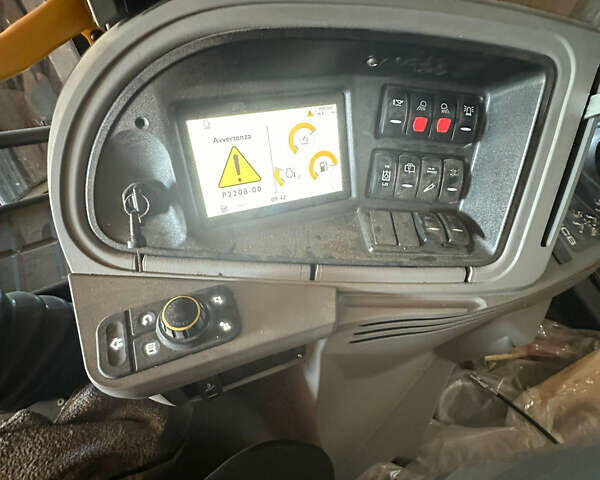 ЖЦБ 3ЦКС, объемом двигателя 0 л и пробегом 0 тыс. км за 125000 $, фото 4 на Automoto.ua