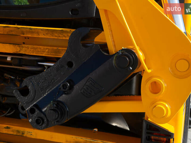 ЖЦБ 3ЦКС, объемом двигателя 0 л и пробегом 0 тыс. км за 127625 $, фото 5 на Automoto.ua